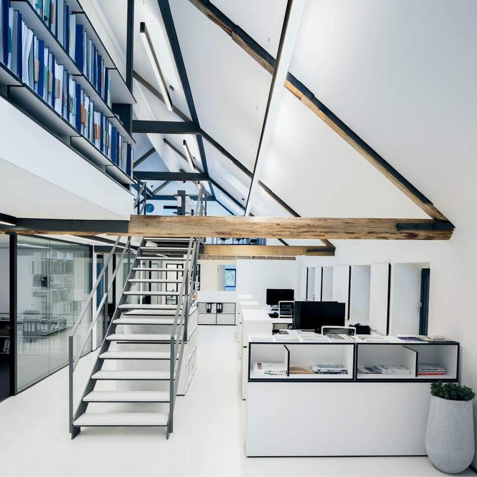 Lighting for workplaces XAL